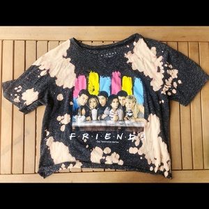 FRIENDS crop Acid awash Tee